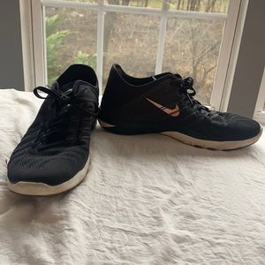 Nike free runs rose gold